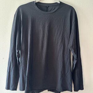 Women's Lululemon Long Sleeve Top with Twist Detail - Size M - Black - Pima